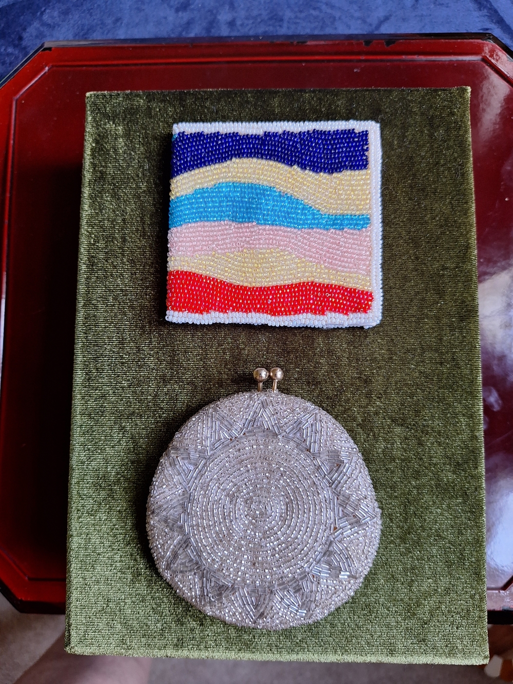 Beaded Round Coin Purse - Vintage - Picture 6 of 6